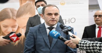 Алиу во Штип:Над 90% од компаниите, вклучени во дијалогот за унапредување на средното стручно се подготвени да примаат ученици на пракса