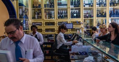 Грција убедливо прва на листата: Во овие земји од ЕУ се работи повеќе од 49 часа неделно