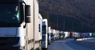 Закоњшек: Работиме на решение за професионалните превозници во Шенген зоната