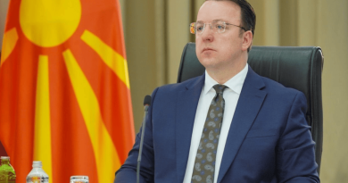 ВОВЕДУВАМЕ НОВИ АВИОЛИНИИ ВО ВРЕМЕ НА ГЛОБАЛНА АВИОКРИЗА: Николоски најави пет нови летови од Скопје и Охрид