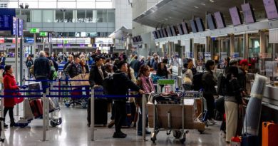 Крај за скриените трошоци? ЕУ го вклучува рачниот багаж во цената на авионскиот билет