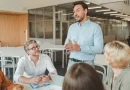 Данска компанија ги укинала шефовите – сите вработени носат одлуки