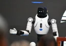 Јапонија до 2040 ќе воведе 10 милиони роботи: „Испомош“ во индустријата и здравството