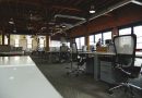 Предупредување од ‘Кумот на ВИ’: Следува бран масовна невработеност, вештачката интелигенција ги напаѓа канцелариските работни места