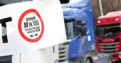 Камионџиите протестираа пред ЕУ во Скопје, бараат решение за престојот во Шенген
