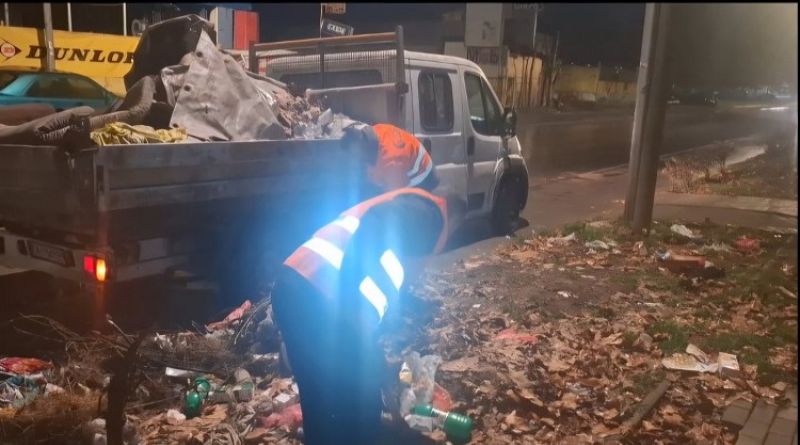ПОВРЕДЕНИ ДВАЈЦА РАБОТНИЦИ НА КОМУНАЛНА ХИГИЕНА Полицискиот билтен не открива како се повредиле