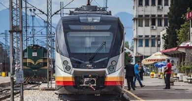 Работниците на ЖПЦГ утре во предупредувачки штрајк: Возовите ќе стојат еден час