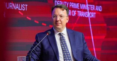 Николоски: Извозот е прв приоритет, подобриот транспорт е клучен за растот на домашните компании