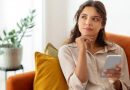 Заработка преку мобилен телефон: Новата интернет-професија може да донесе дополнителни приходи, но не и сигурна заработка